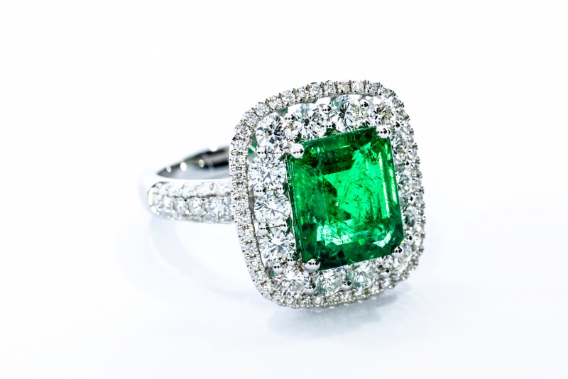 18K鉑金綠寶鑽石戒指