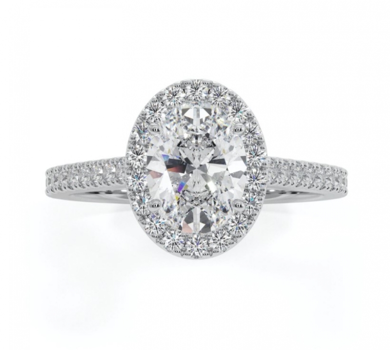 18K白金蛋形鑽石戒指