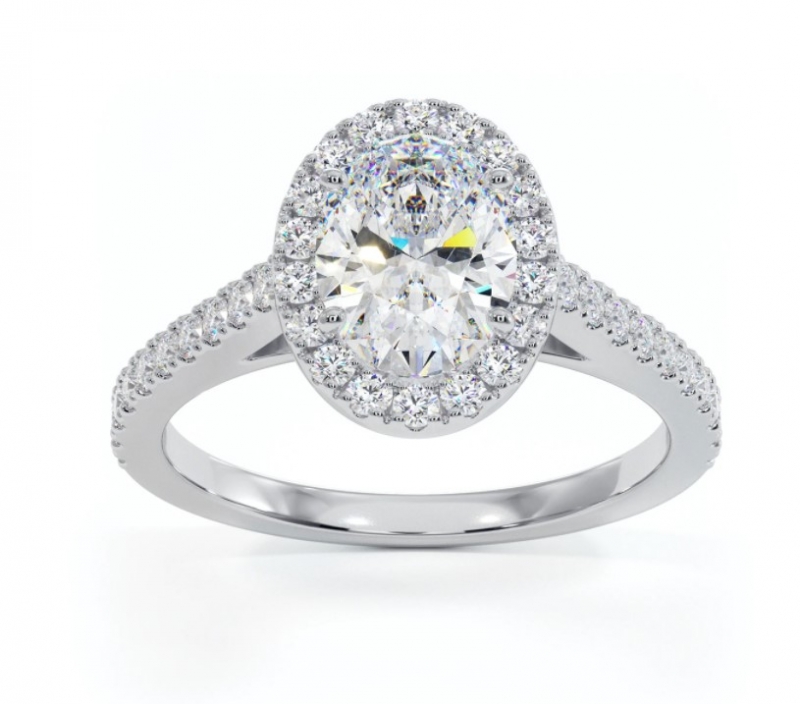 18K白金蛋形鑽石戒指