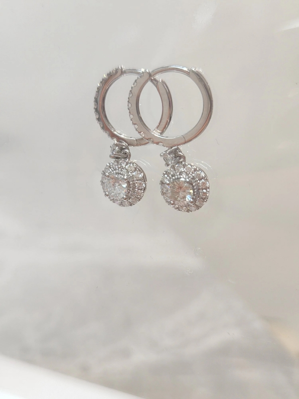 18K白金鑽石耳環