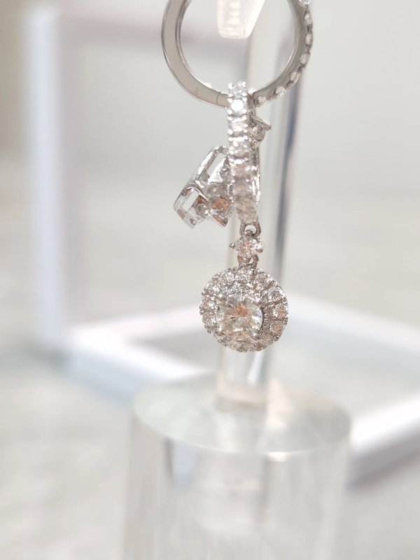 18K白金鑽石耳環