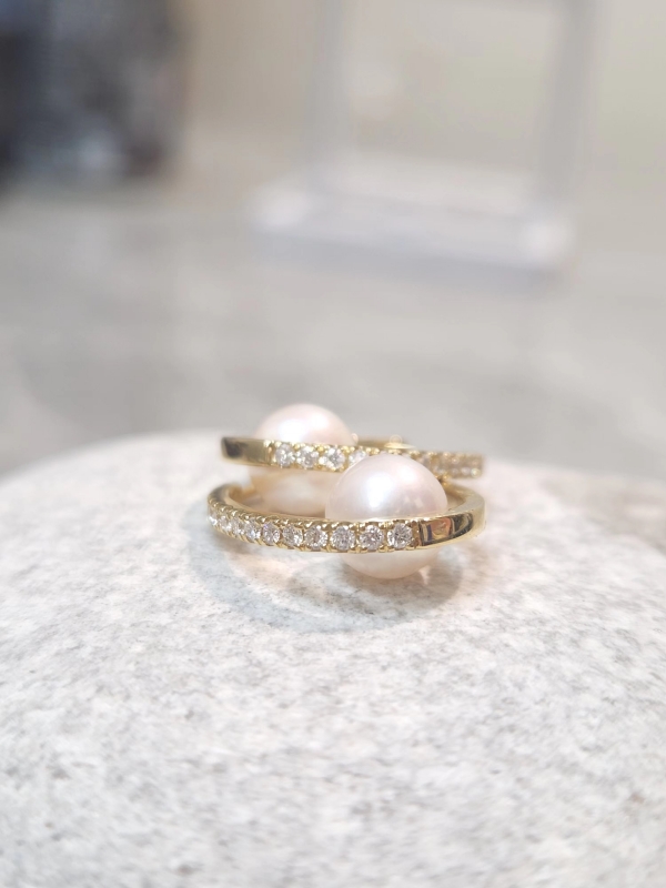 18K金鑽石Akoya珍珠耳環