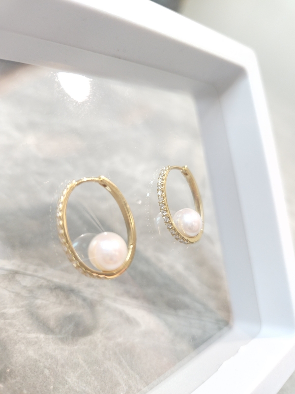 18K金鑽石Akoya珍珠耳環