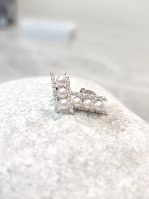 18K白金鑽石Akoya珍珠耳環