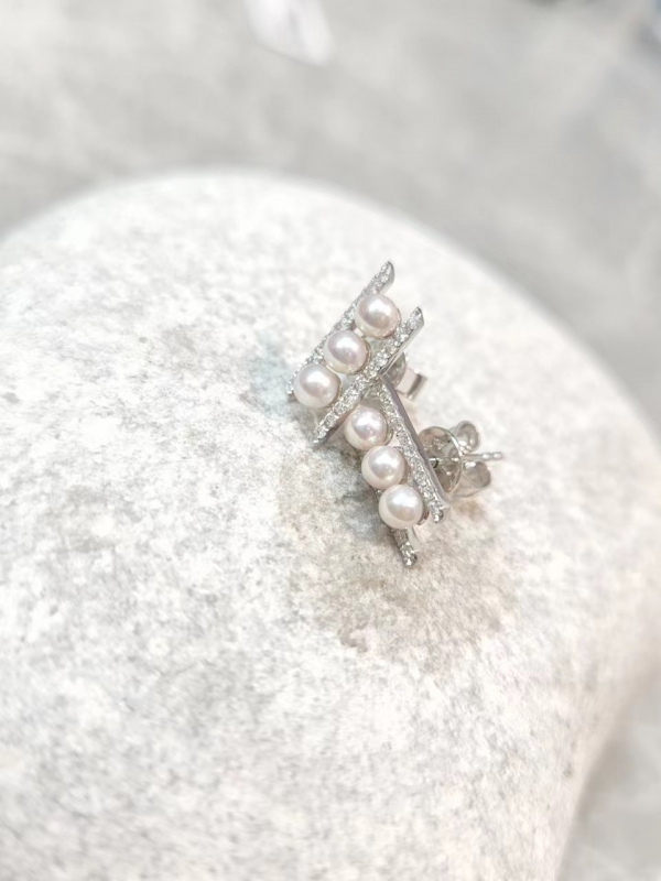 18K白金鑽石Akoya珍珠耳環