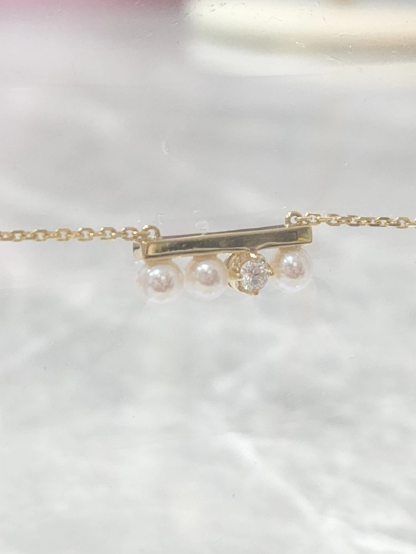 18K金鑽石Akoya珍珠頸鍊